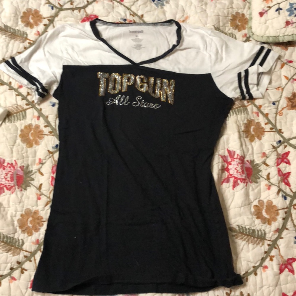 Tog gun cheer t